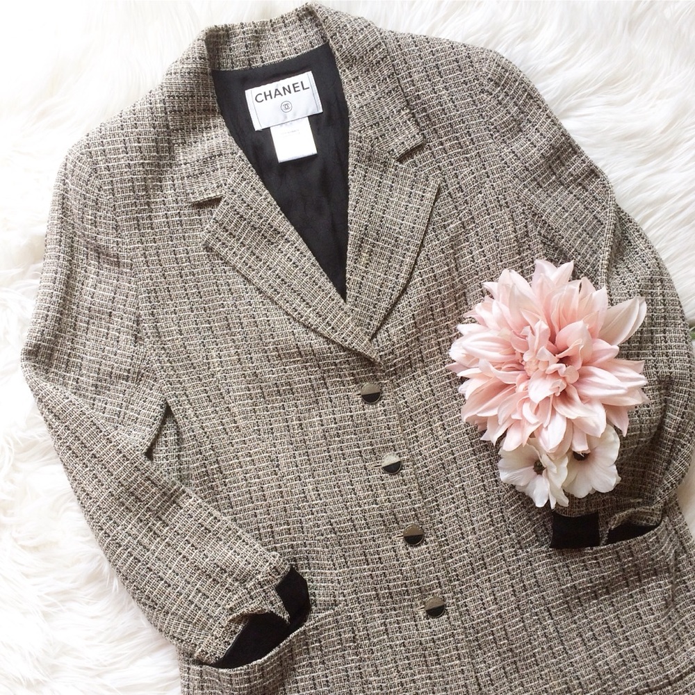 CHANEL Tweed Blazer